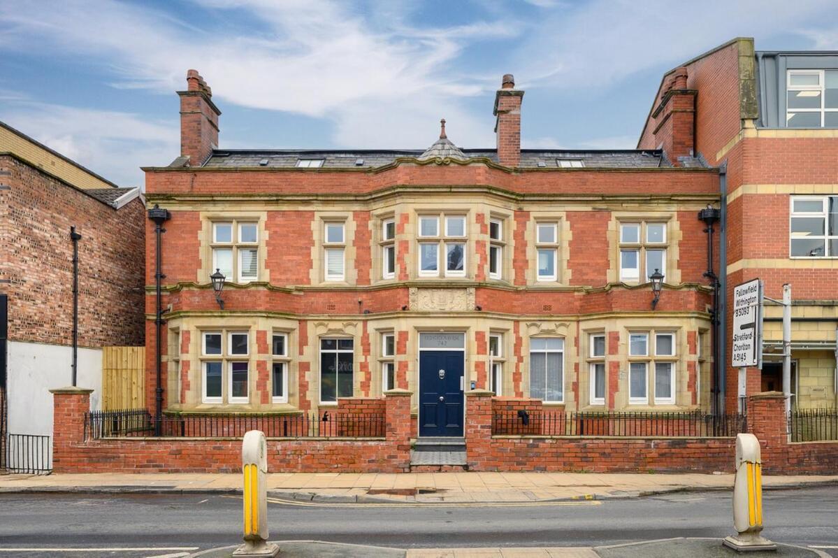 Luxury Heart Of Didsbury Manchester